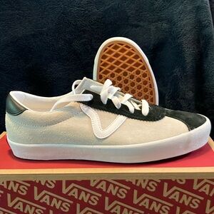 Vans Sport Low Black and Cream Sneakers
